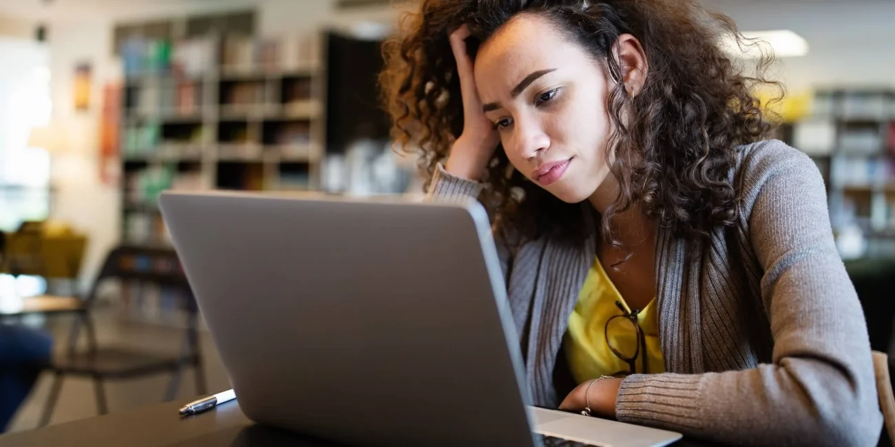 Jakie są pierwsze objawy ADHD u dorosłych
